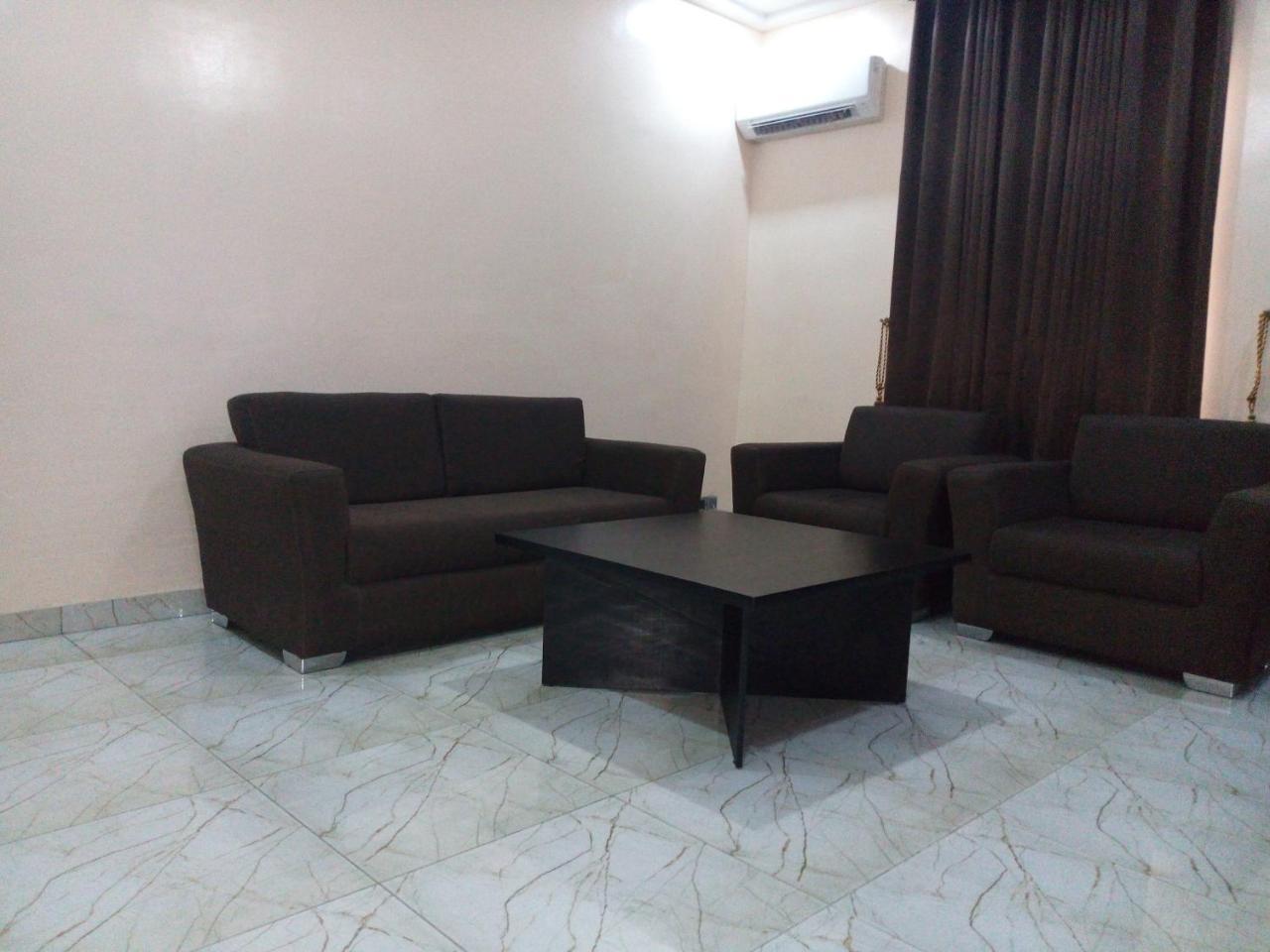 Bana Hotel & Suites Lagos Esterno foto